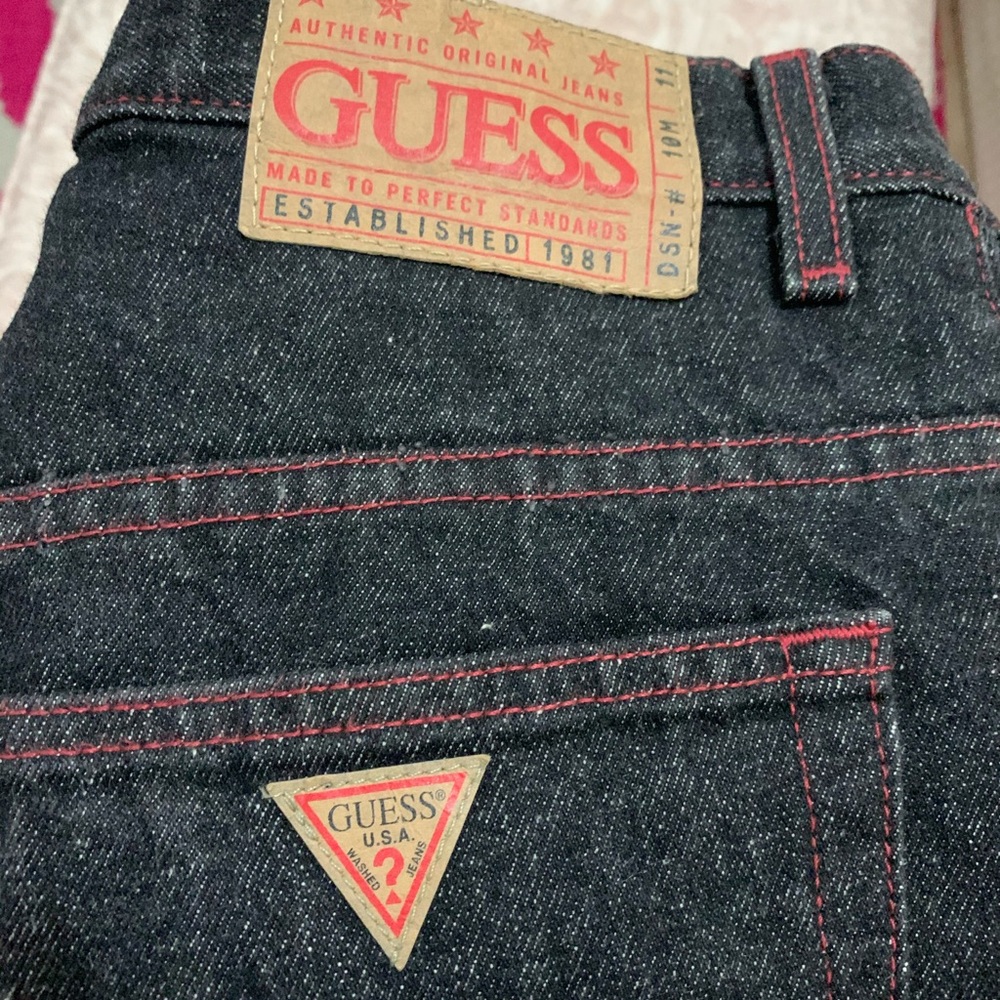 VINTAGE BLACK GUESS JEANS